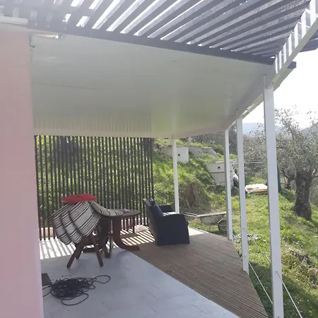 Matthaeus Am Corfutrail, Ferienoase Im Olivenhain 3 Km Zum Hébergement de vacances