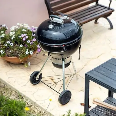 Vakantiehuis Matthaeus Am Corfutrail, Ferienoase Im Olivenhain 3 Km Zum Giannádes