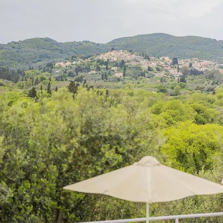 Holiday home Matthaeus Am Corfutrail, Ferienoase Im Olivenhain 3 Km Zum Giannades