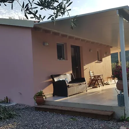 Matthaeus Am Corfutrail, Ferienoase Im Olivenhain 3 Km Zum Giannádes