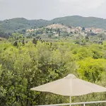 Holiday home Matthaeus Am Corfutrail, Ferienoase Im Olivenhain 3 Km Zum Giannades
