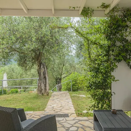 Casa vacanze Matthaeus Am Corfutrail, Ferienoase Im Olivenhain 3 Km Zum *