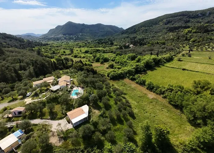 Matthaeus Am Corfutrail, Ferienoase Im Olivenhain 3 Km Zum Nyaraló *